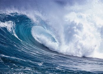 সমুদ্রের লবণাক্ত পানি থেকে বিশুদ্ধ খাবার পানি