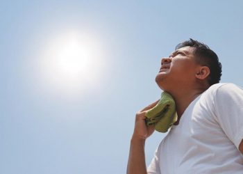 তীব্র গরমে প্রচলিত স্বাস্থ্যসমস্যা এবং করনীয়