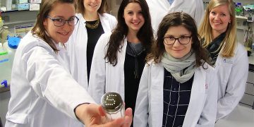 বেশী লবণ খাওয়া দেহের রোগ প্রতিরোধ ক্ষমতা কমিয়ে দেয়