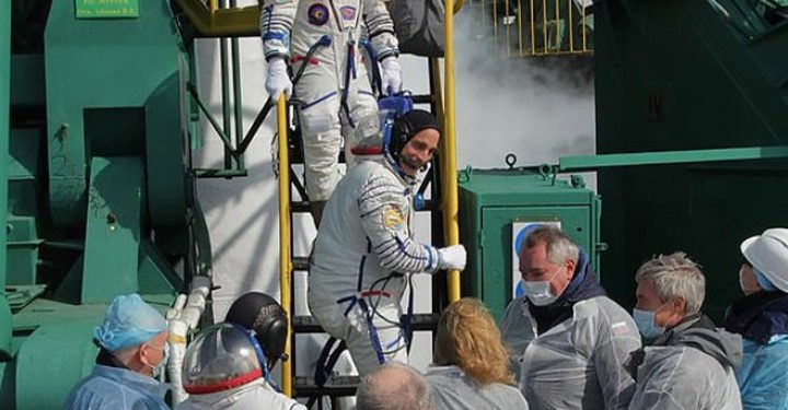 মহাকাশেও করোনার থাবা, রুশ নভোচারী আক্রান্ত