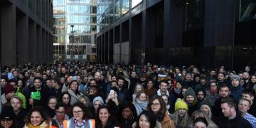 গুগলে চাকরি – স্বপ্ন পূরণে মাথায় রাখুন এই বিষয়গুলি