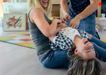 কাতুকুতু দিলে হাসি পায় কেন